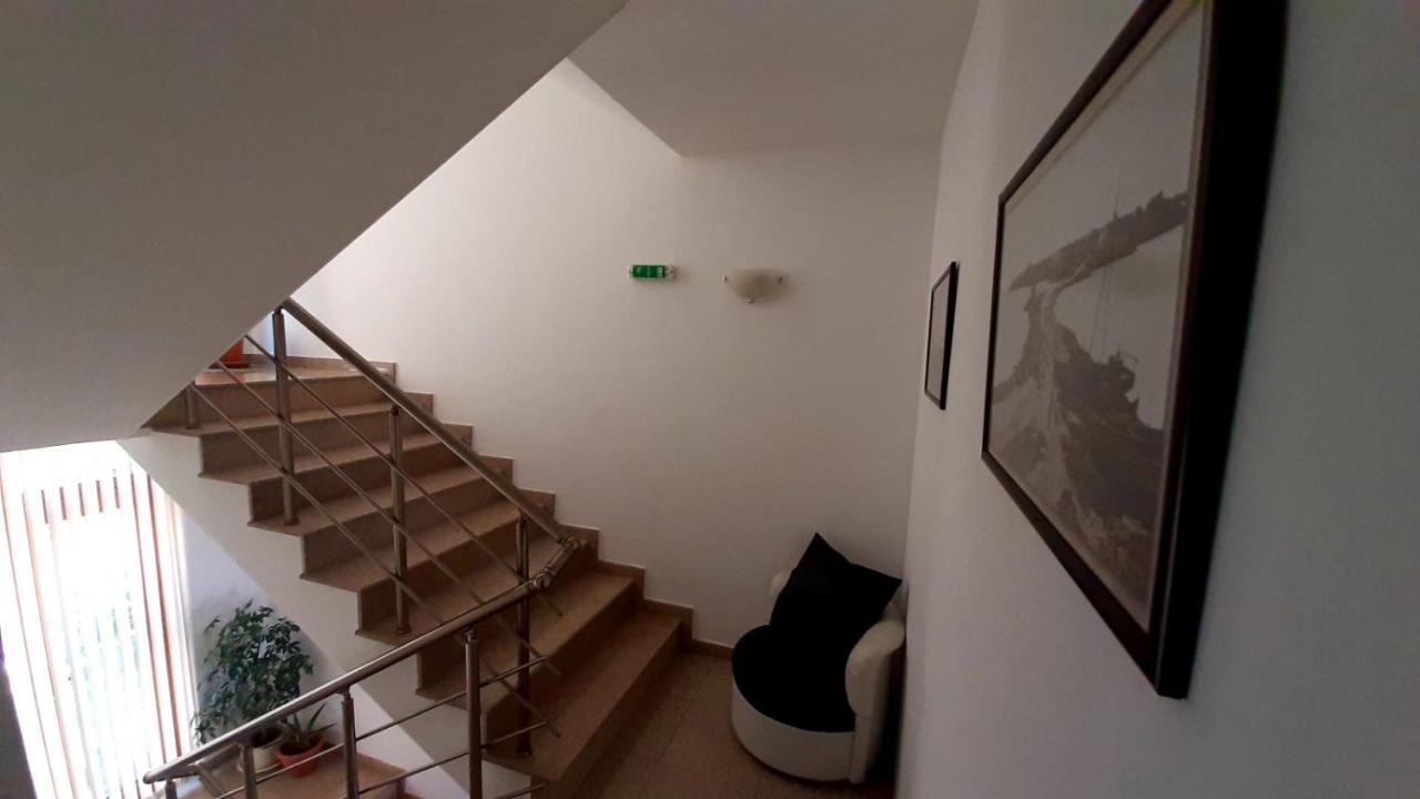 Adri Guest House Nesebar Exterior foto